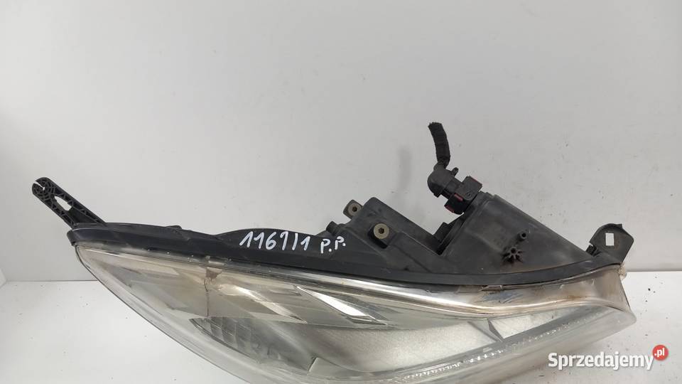 OPEL INSIGNIA A LAMPA PRZÓD PRAWA