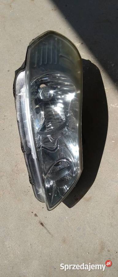 Fiat Sedici lampa przednia prawa oryginalna prawe Węgrzce