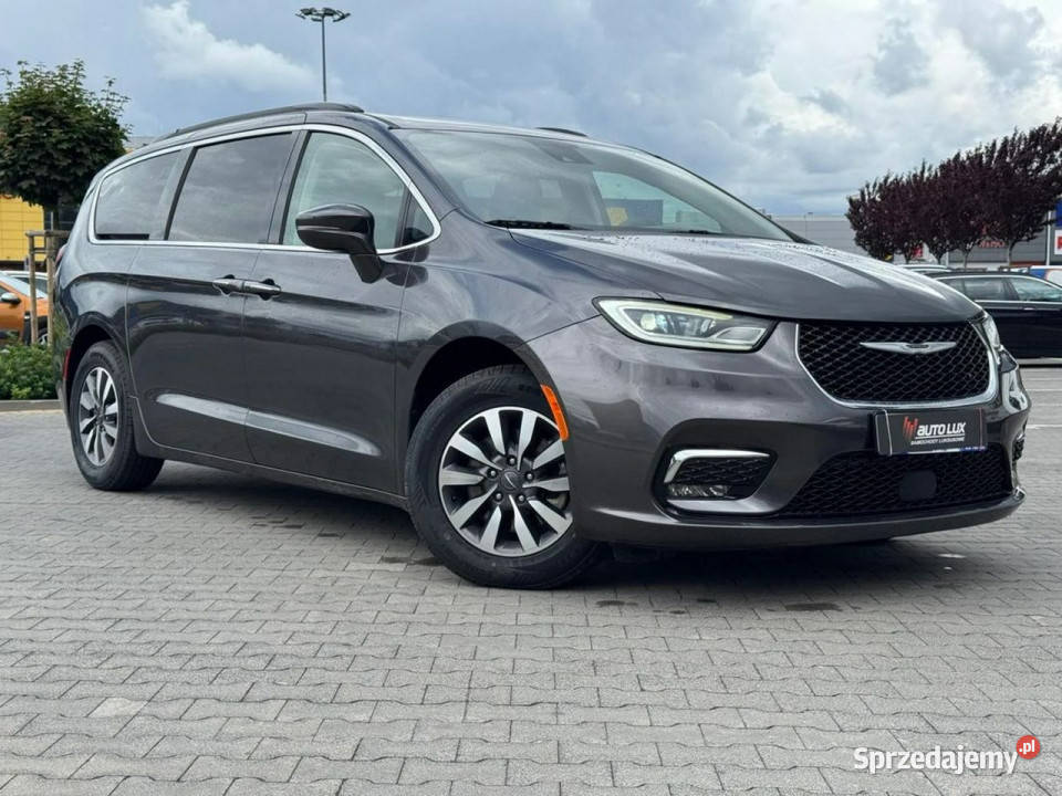 Chrysler Pacifica 2022 Chrysler Pacifica Touring pełny VAT Pacifica Warszawa