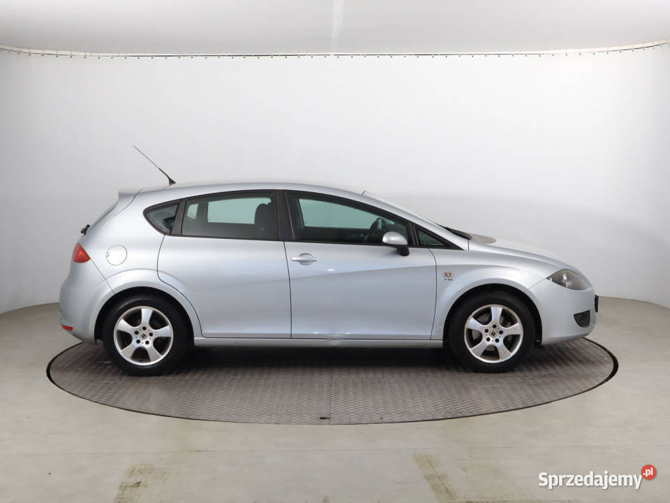 Seat Leon 20 FSI światła przeciwmgielne Bielany Wrocławskie