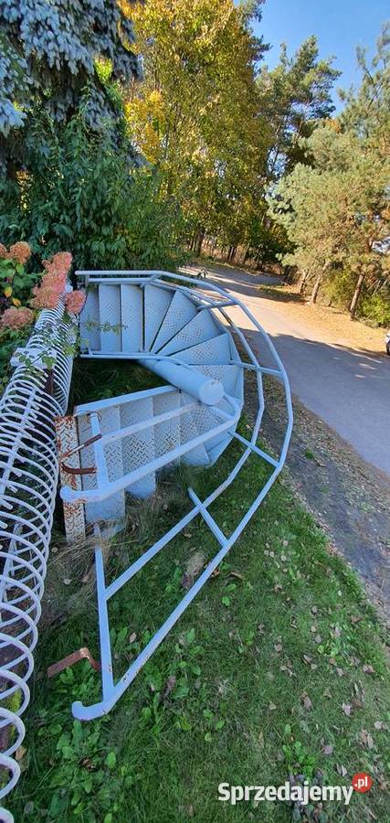 Schody zewnętrzne kręcone spiralne metalowe Piła sprzedam