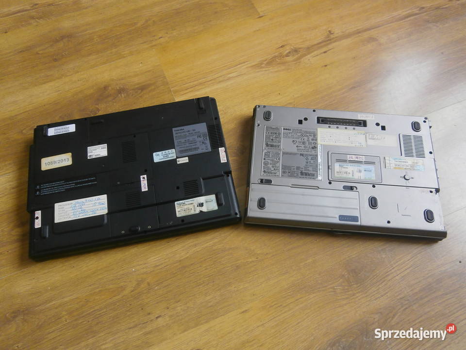 Laptopy Toshiba Dell złom komputerowy Artykuły szkolne