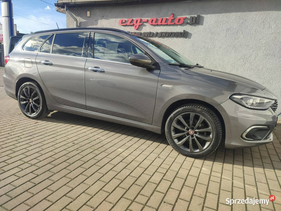 Fiat Tipo bezwypadkowy ASO skóra navi ksenon Zarejestrowany w Polsce Zgierz