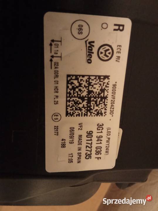 VW Passat B82023rreflektor przedni prawy full prawe Kamieniec Wrocławski sprzedam