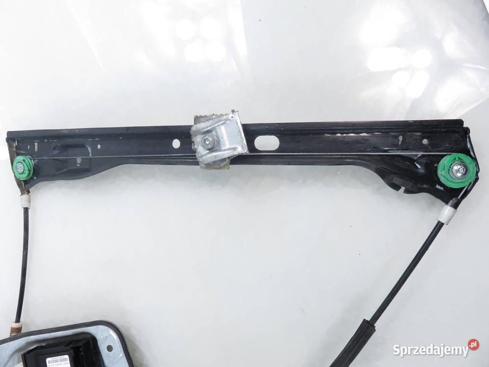 PODNOŚNIK SZYBY LEWY PRZEDNI 3D VW GOLF V