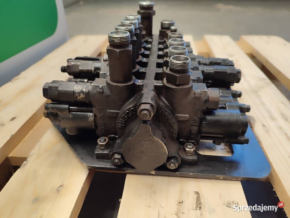 Rozdzielacz hydrauliczny 288135 HUSCO 5005AF Wilkowo