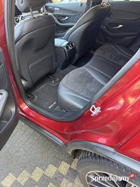Mercedes GLC 300 4matic AMG line kupiony w polskim salonie sprzedam