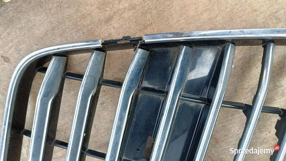 AUDI A8 D4 4H0 1014 GRILL ATRAPA sprzedam