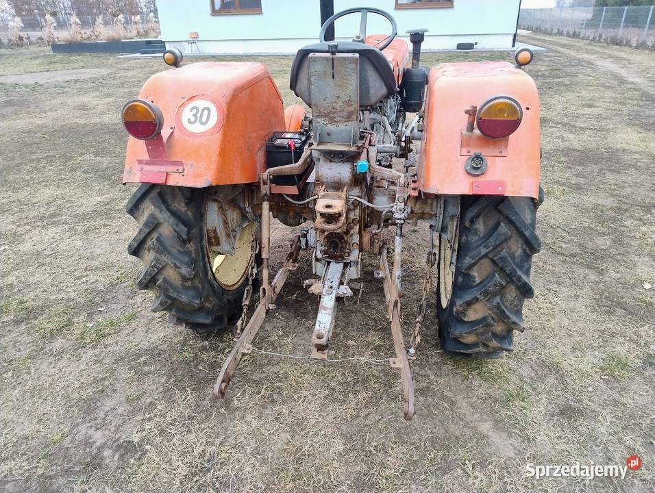 Ursus C330 wersja eksportowa oryginał Zameczek-Kolonia sprzedam