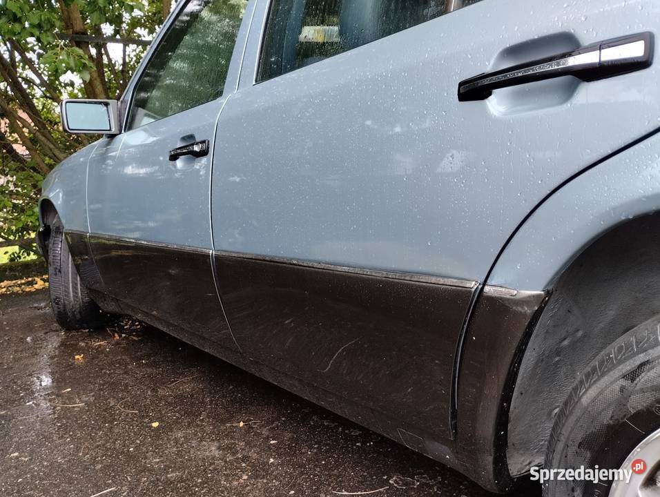 Mercedes W 124