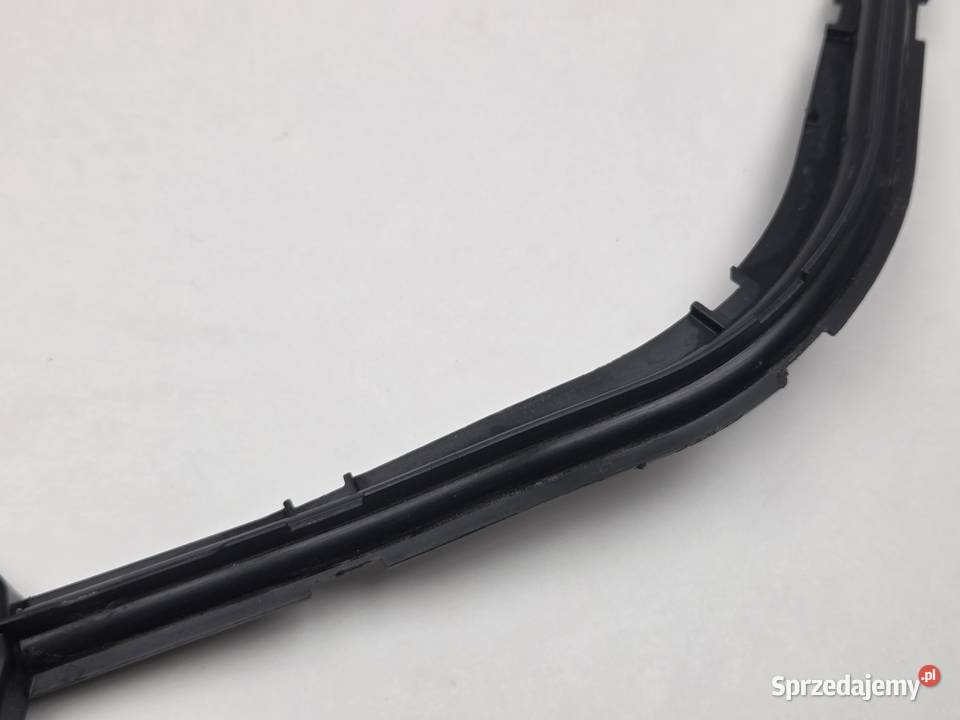 FORD FOCUS MK4 SLIZG SZYNA OSLONA MOCOWANIE Części montażowe Janowice sprzedam