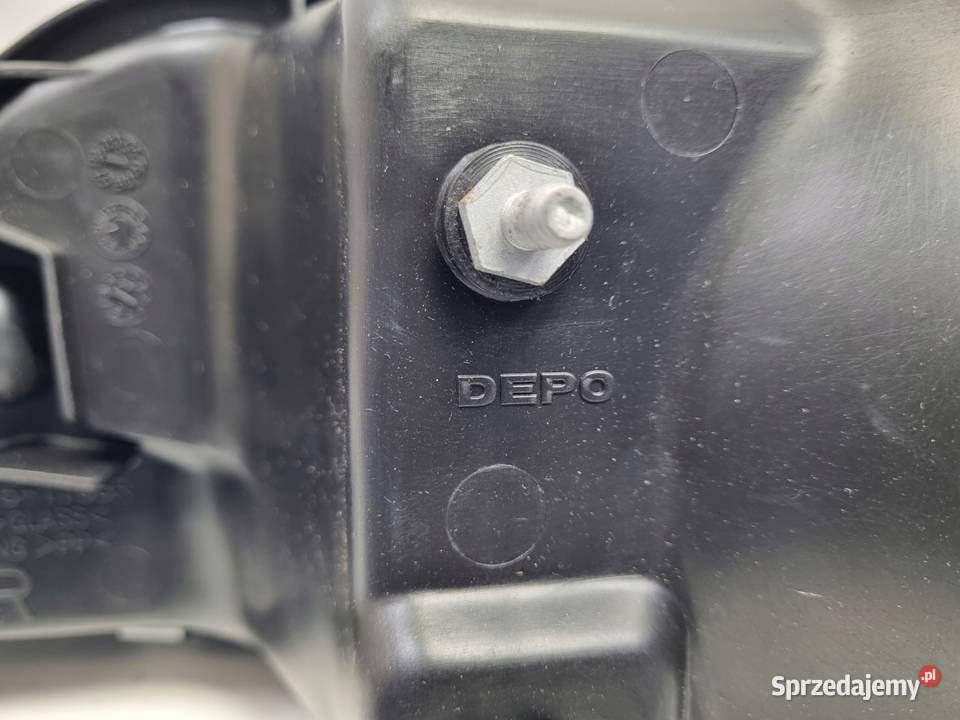 Nissan Almera N15 LIFT PRZEDNIA LAMPA PRAWA