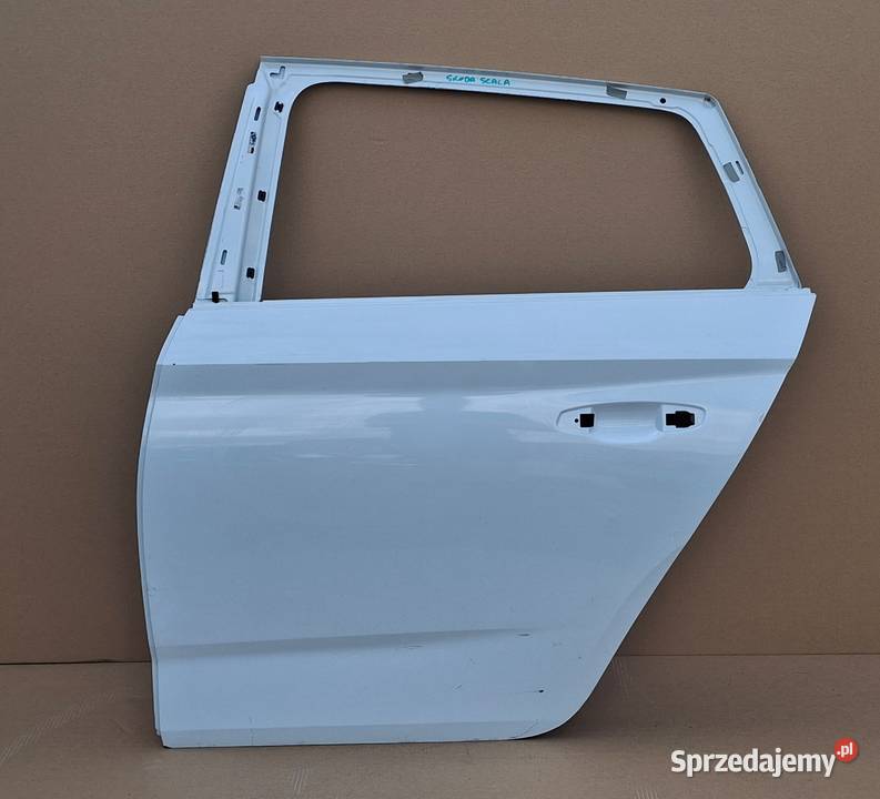 SKODA SCALA DRZWI LEWY TYŁ LEWE TYLNE 657833311 lubuskie Bieleń sprzedam