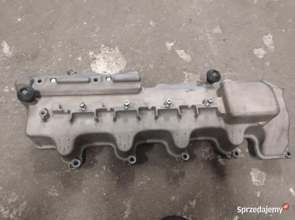 Pokrywa zaworów Mercedes m113 Łódź