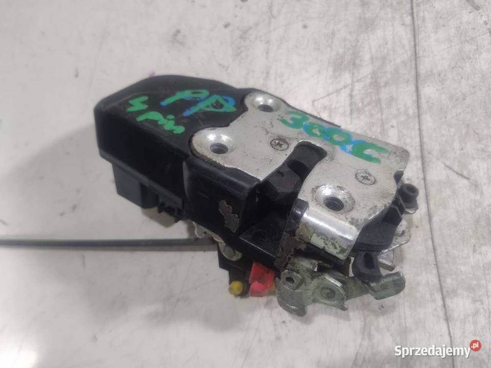 ZAMEK DRZWI PRAWY PRZÓD 4 PIN CHRYSLER 300C Motoryzacja