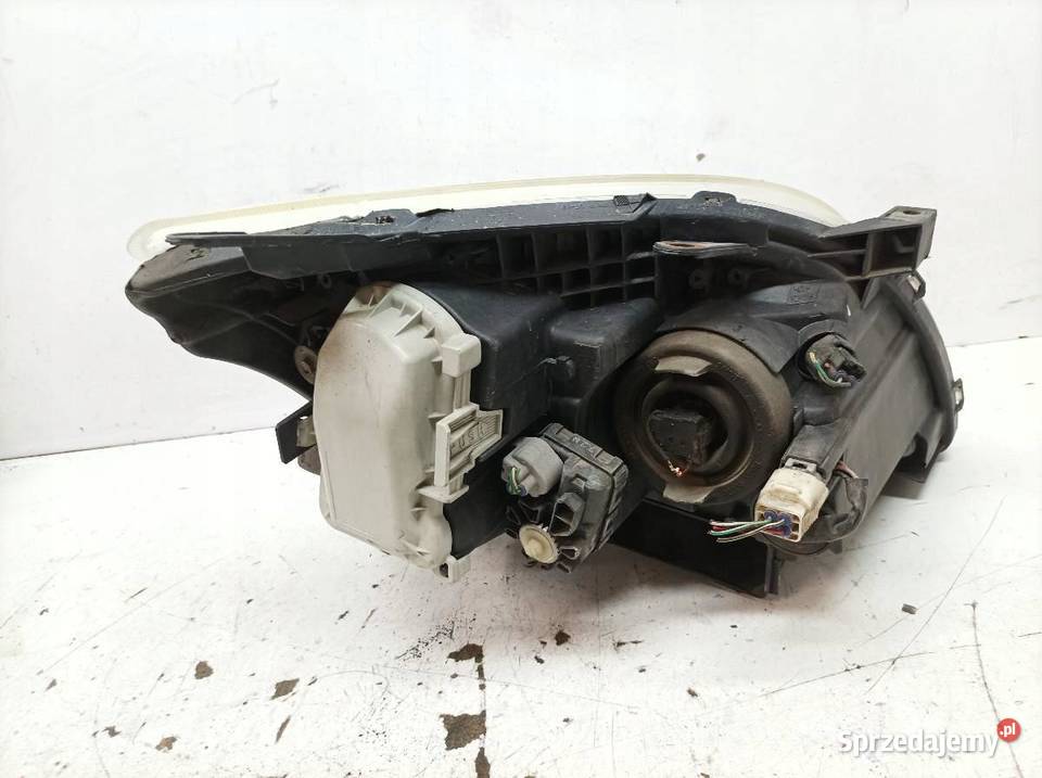 LAMPA PRZÓD LEWA Toyota Avensis II 20032009 świętokrzyskie