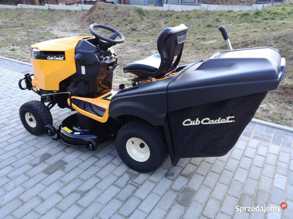 NOWY Traktorek Kosiarka CUB CADET XT2 QR106 24