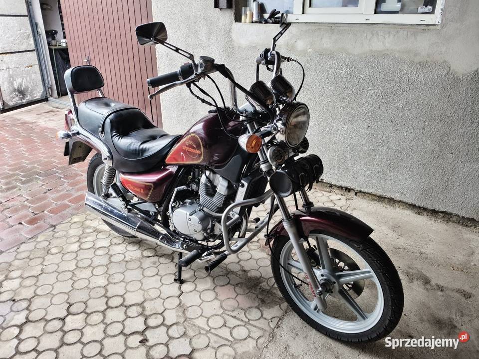 Hyosung ga125 v4 bordowy Bielowy