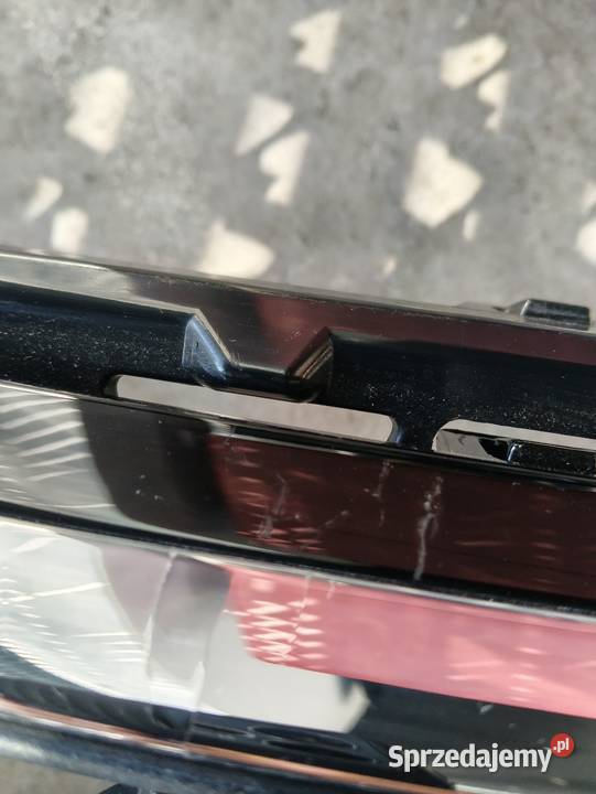 Atrapa grilla klasa e w214 wielkopolskie Tabor Mały sprzedam