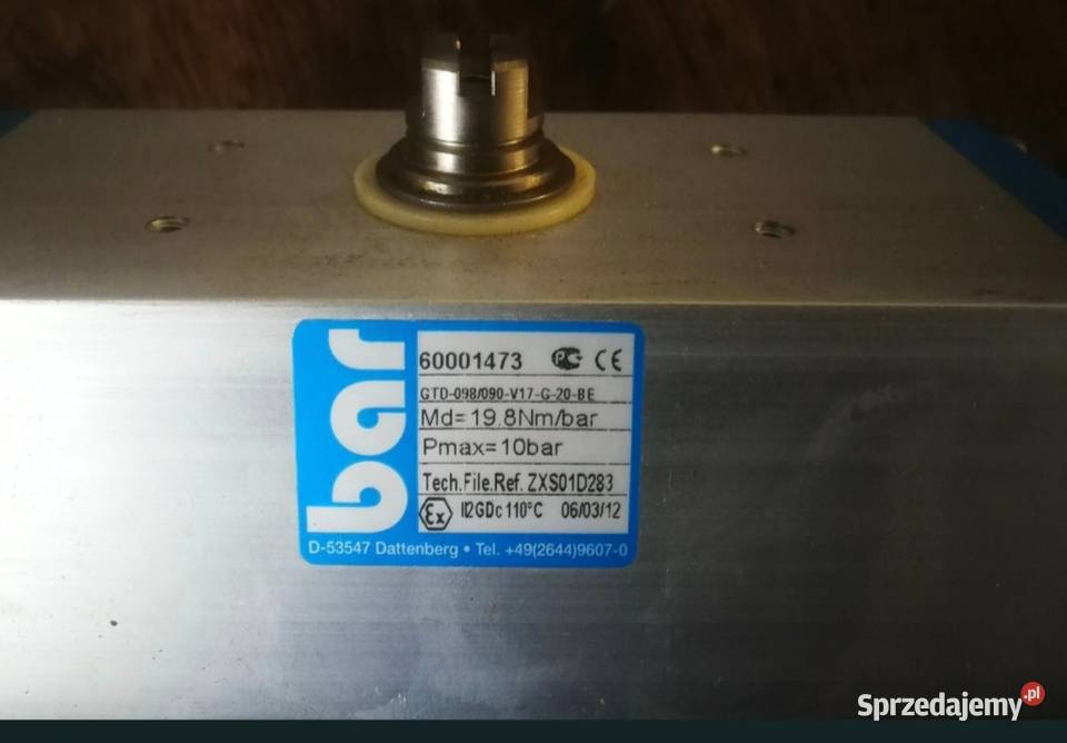 BAR Siłownik dwustronnego działania