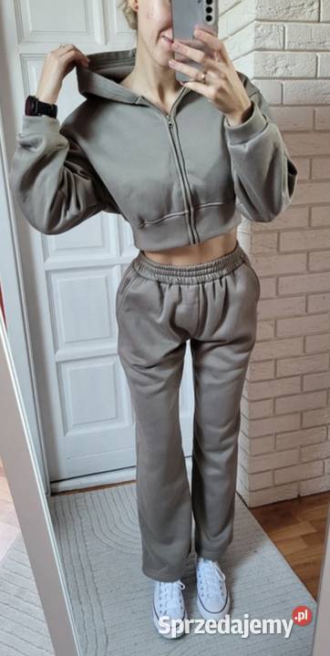 Świetny komplet krótka bluza dresy 36 S Kaptur Wrocław