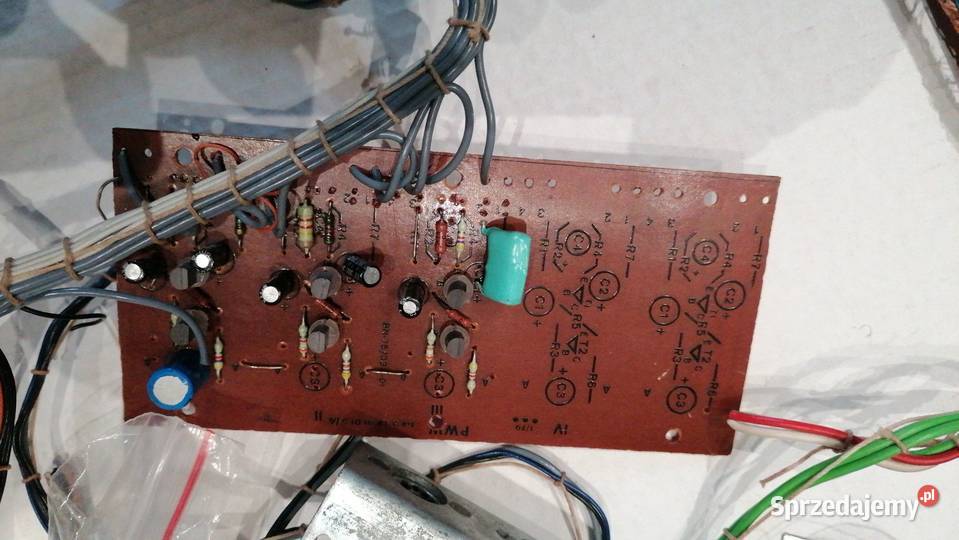 Organy syntezator Unitra B11 elektronika na lubelskie Zamość