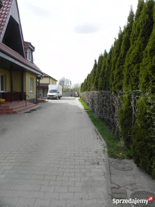 Piękny dom z wieżyczką pałacyk 220m2 ogród Psie wolnostojący dolnośląskie Wrocław