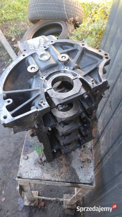 NISSAN NAVARA YD25 25 DCI blok silnika Kielce