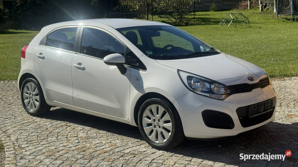 Kia Rio 12 Benzyna 85 z Niemiec 2 kpl kół 100 benzyna Motoryzacja Strzegom