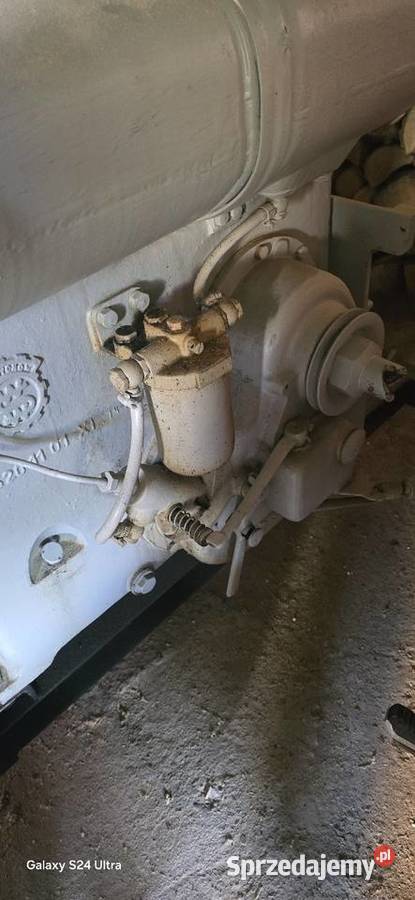 Sprzedam silnik s321 Pozostałe Rolnictwo Niedźwiedza