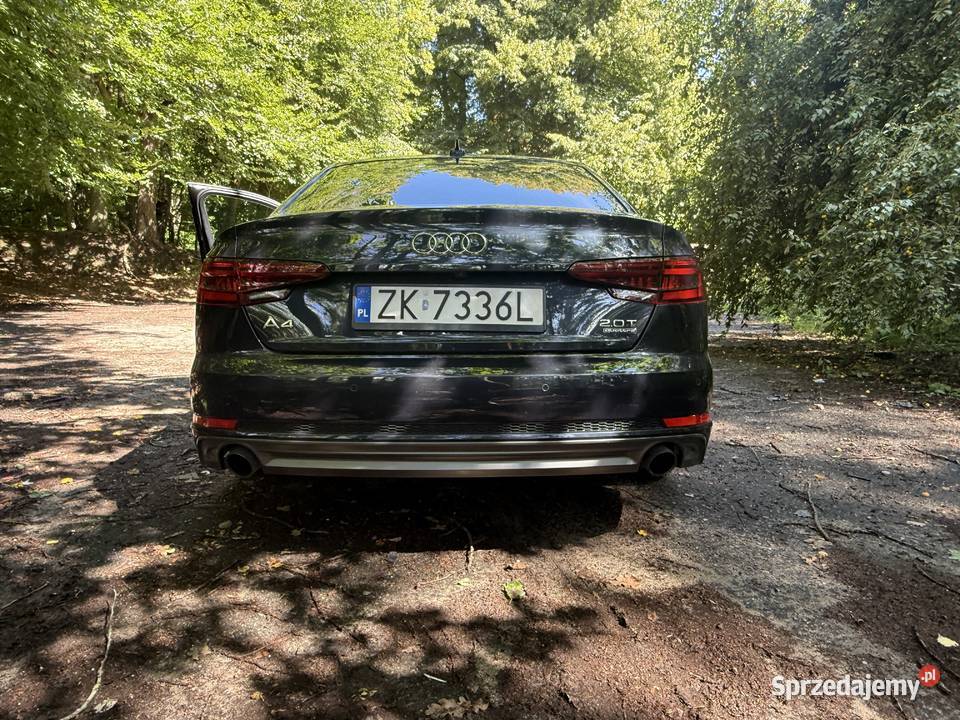 Audi A4B9 20T niebieski Koszalin