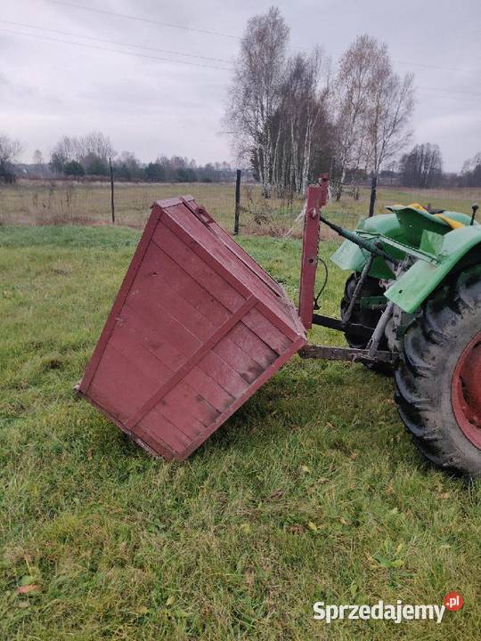 Wywrotka na podnośnik ciągnika Łopuszno