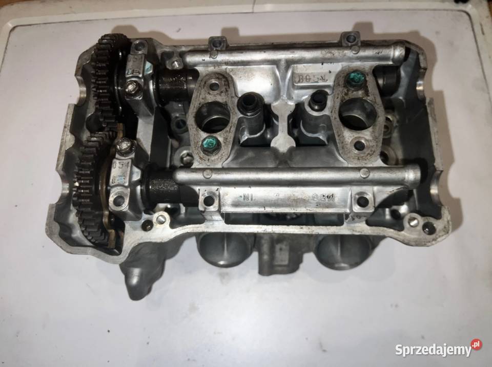 Głowica tył kompletna Honda Vfr 800 Rc 46 Ostrzeszów