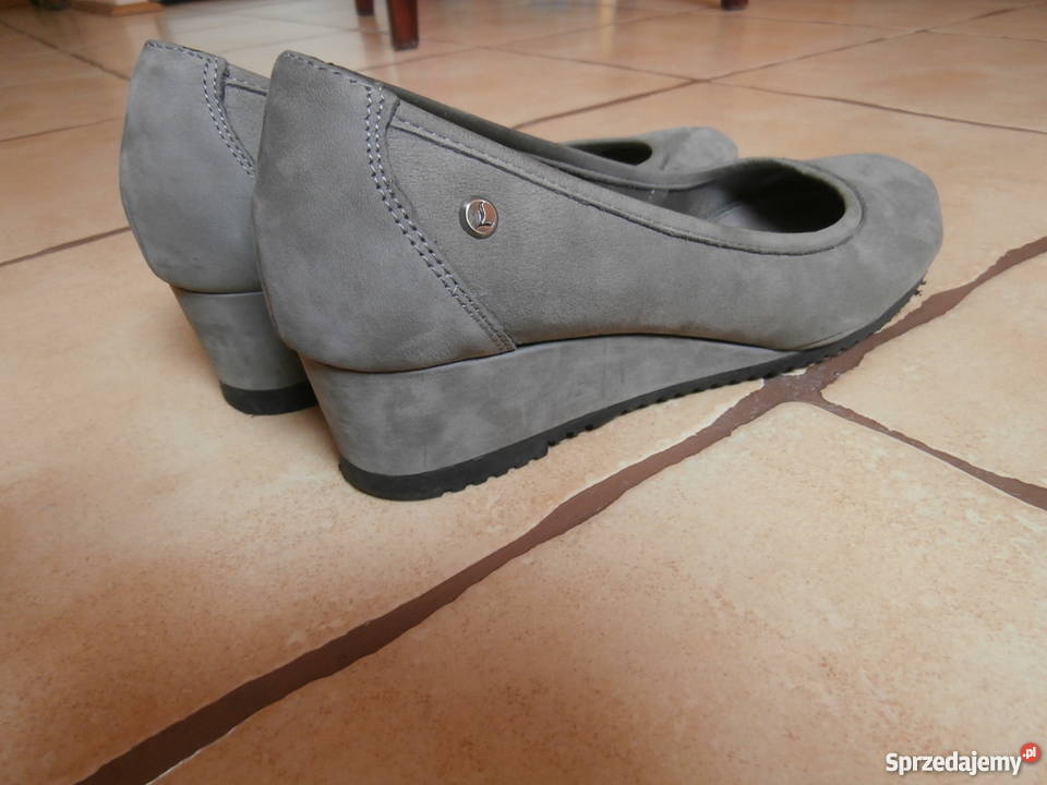 Buty damskie ładne nowe 38 kujawsko-pomorskie Bydgoszcz