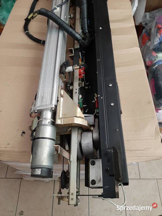Mechanizm otwieraniazamykania drzwi pomorskie Żukowo