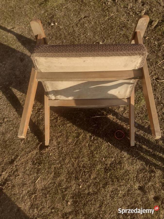 Fotele PRL do renowacji Brodnica