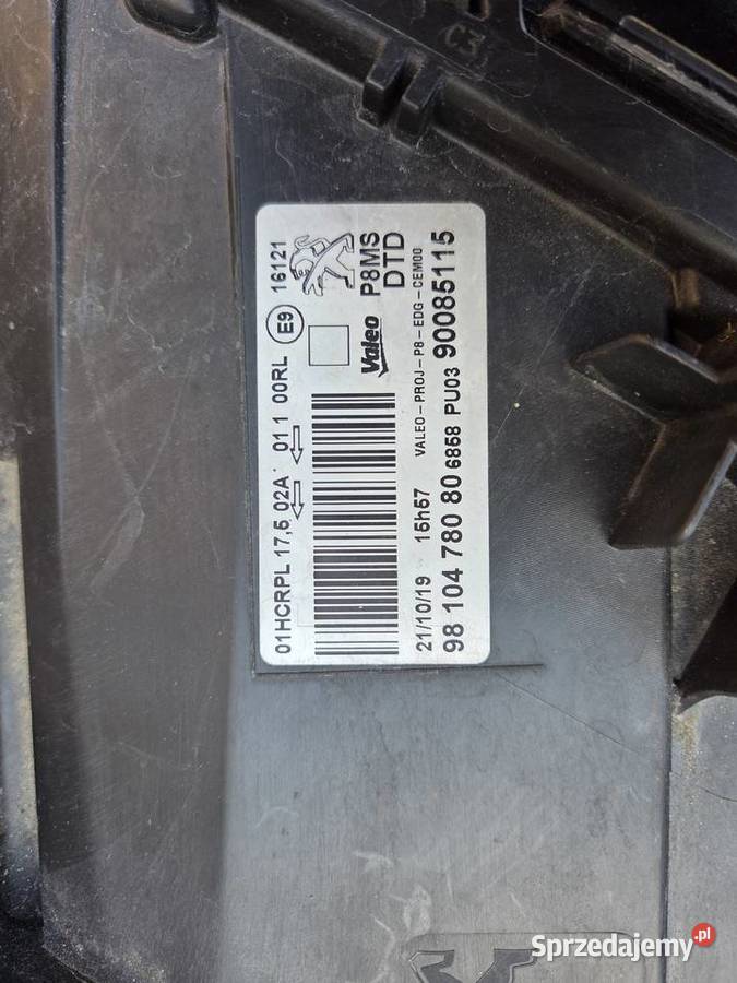 Peugeot 3008 5008 II lampa przednia prawa LED kujawsko-pomorskie Grudziądz
