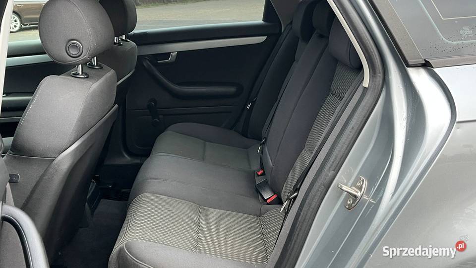 Audi A4 B7 18 turbo 163 benzynaLPG hak Małkinia Górna