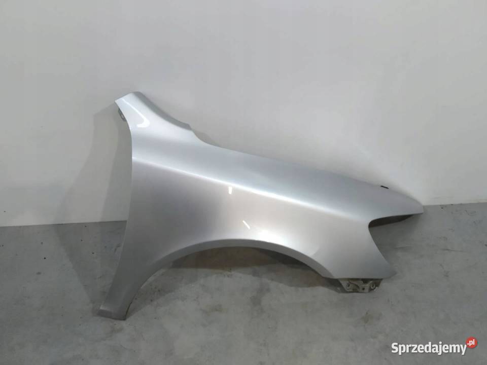 BŁOTNIK PRAWY PRZÓD LIFT 9156 LEKKO USZKODZONY