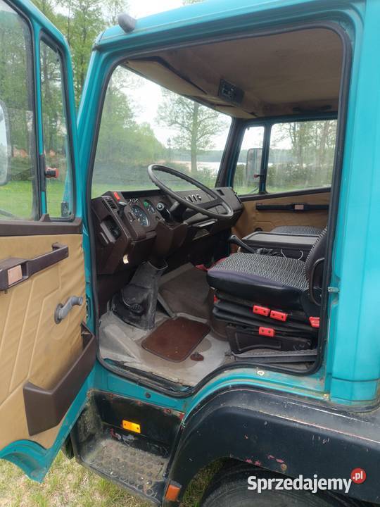 Mercedes 809 1987 40 Nowa podłoga konserwacji