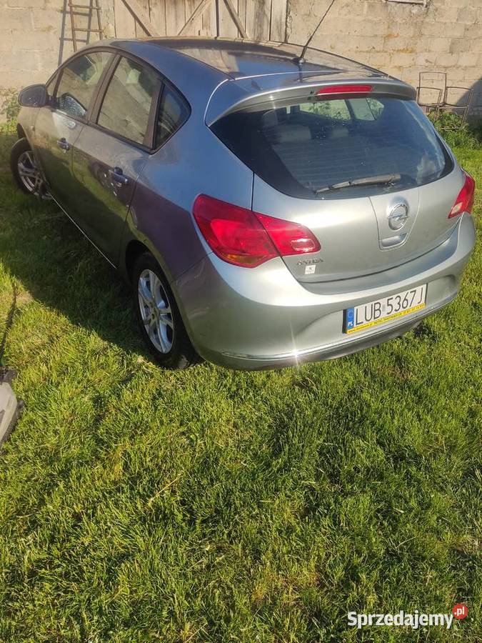Opel Astra J 16 benzyna Ludwin-Kolonia