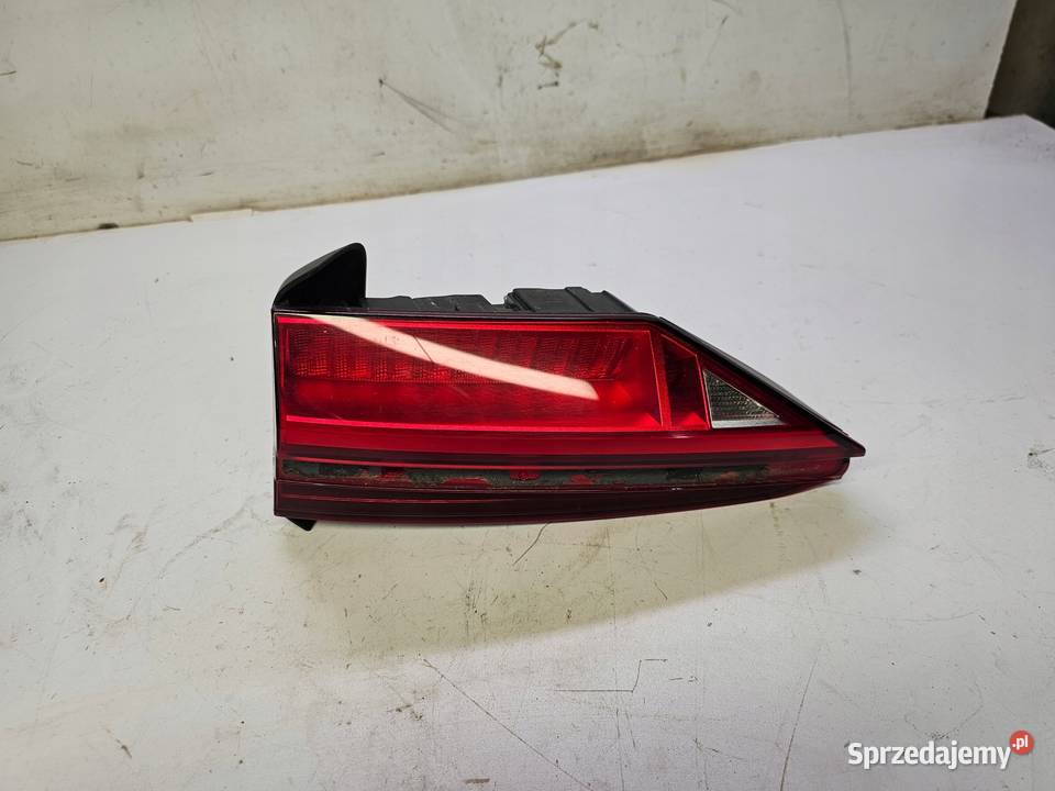 LAMPA PRAWY TYŁ W KLAPĘ AUDI A6 C8 4K5945076 śląskie Przystajń sprzedam