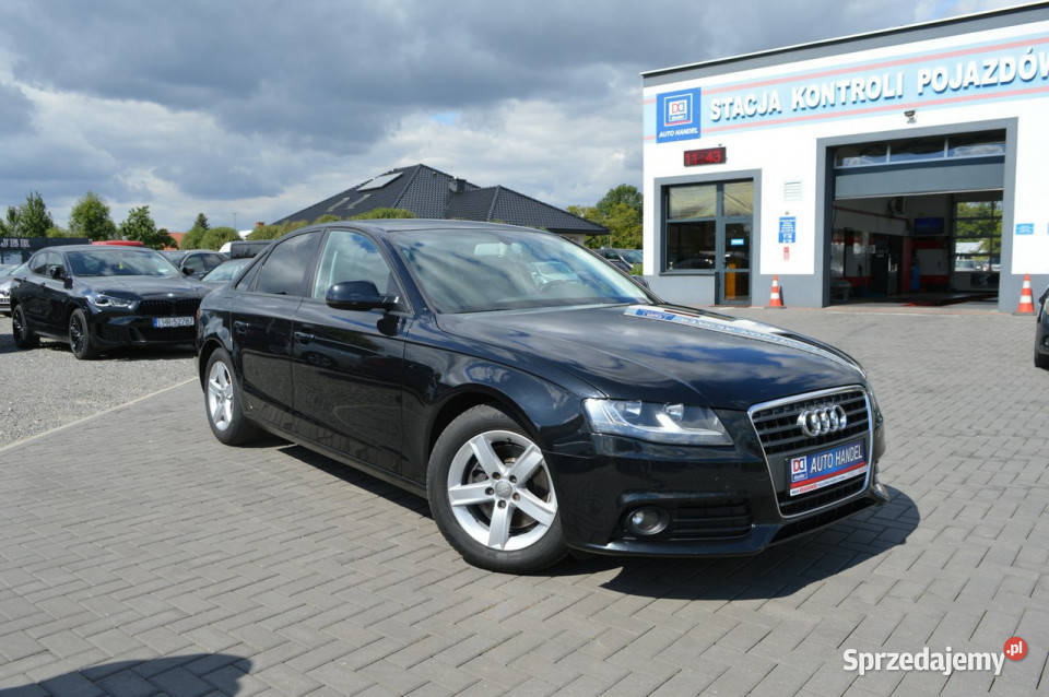 Audi A4 20 TDI Serwis Skóra NAVI Bluetooth 224