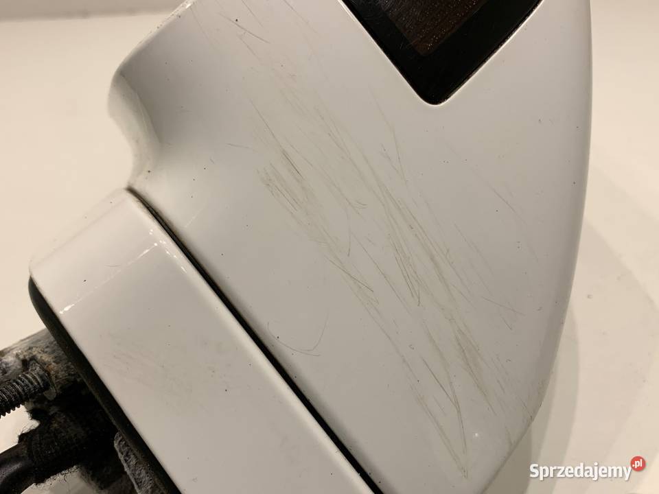 LUSTERKO LEWY AUDI A7 4G Hatchback 1018 Ibis