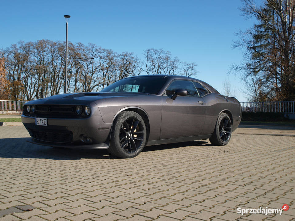 Dodge Challenger 57 HEMI RT Rok produkcji 2019 Lipinki
