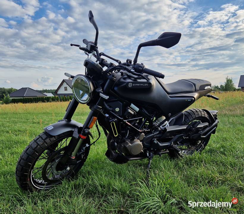 Husqvarna Svartpilen 125 NOWA 2220 A1B Transport 125cm3 Malanów