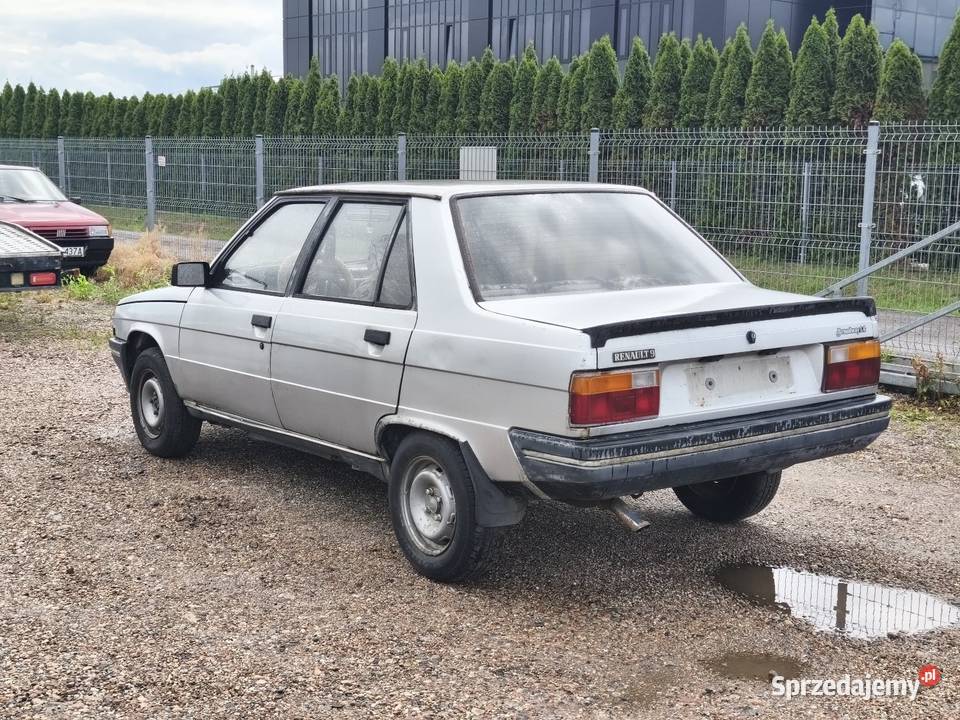Renault 9TL 14 benzynagaz 1982 4/5 lubelskie Łuków