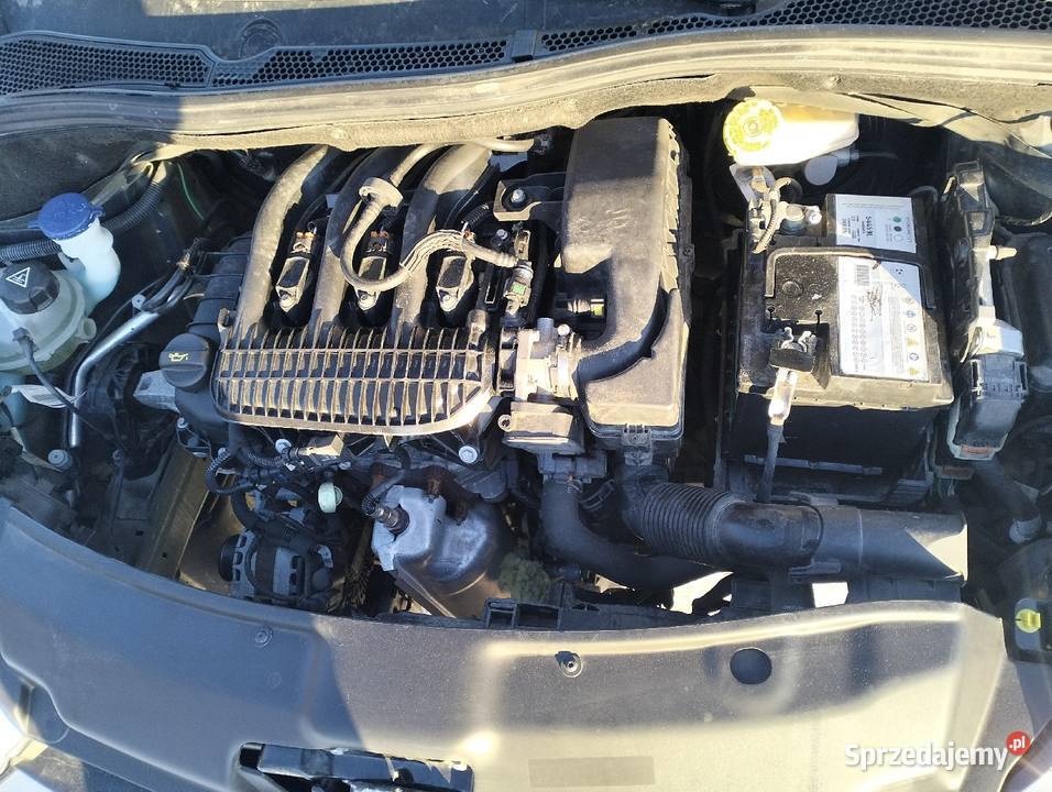 Sprzedam peugeota 208 sprowadzony zarejestrowany Zarejestrowany w Polsce sprzedam