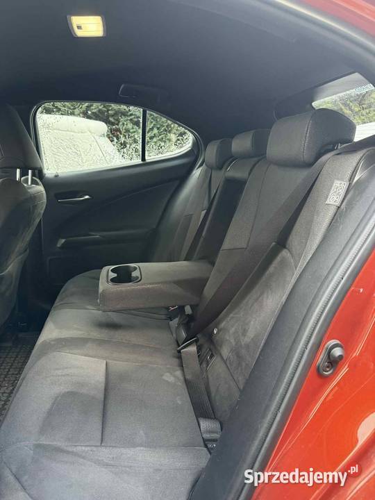 Lexus UH250H Kobyłka sprzedam