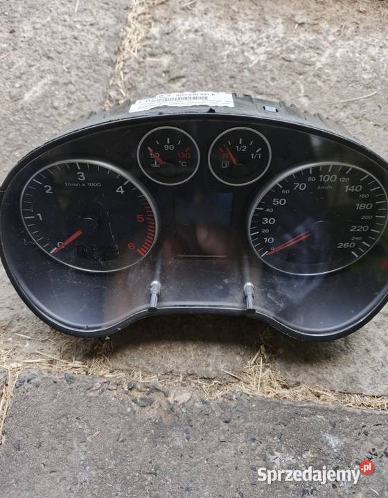 Licznik zegar do Audi A3 8P osobowe Skarżysko-Kamienna